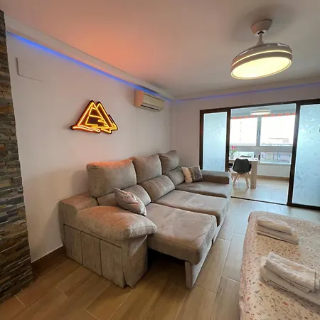 Hany Ducado 7-c Benidorm